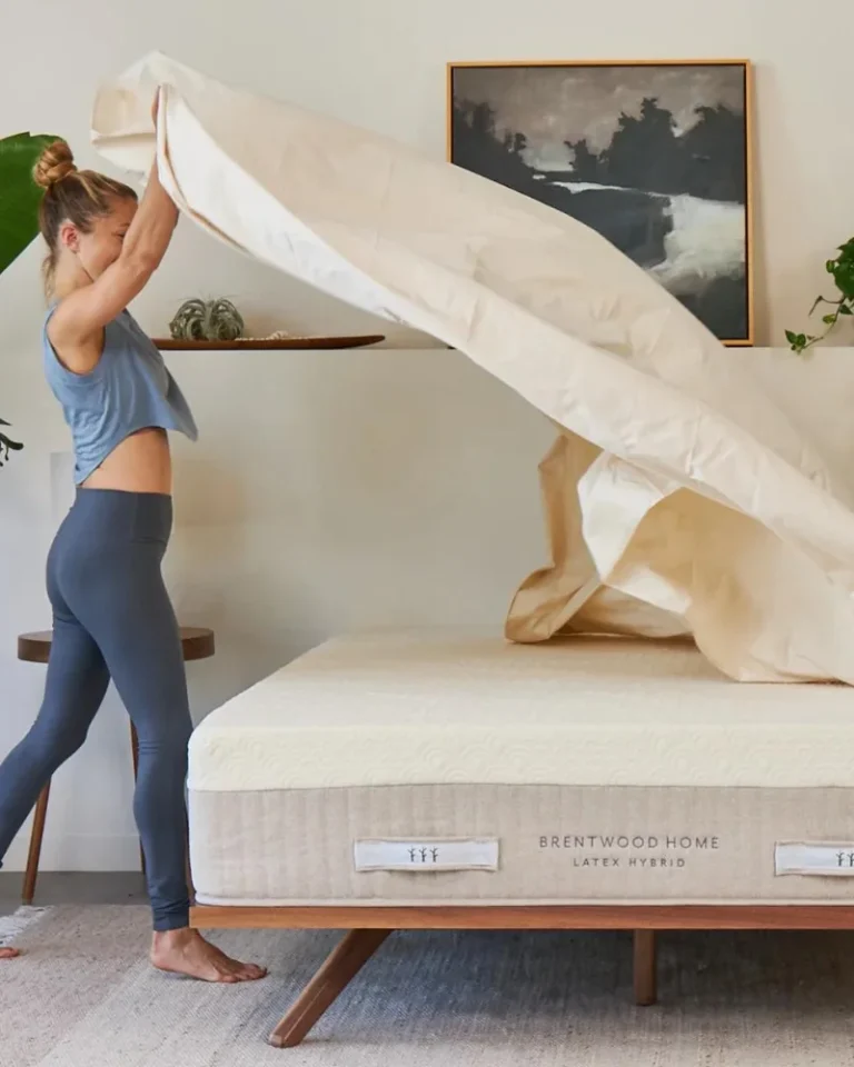 15 Best Organic Mattress Brands, Reviewed By Experts