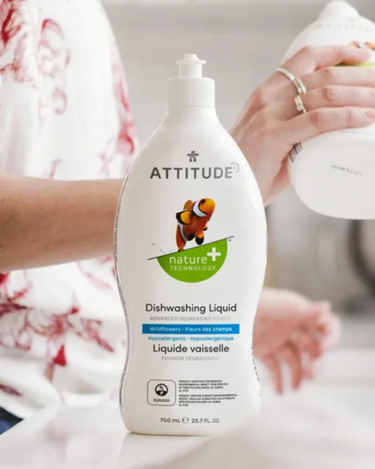 Expert Guide To Non-Toxic Dish Soap | 11 Brands To Trust