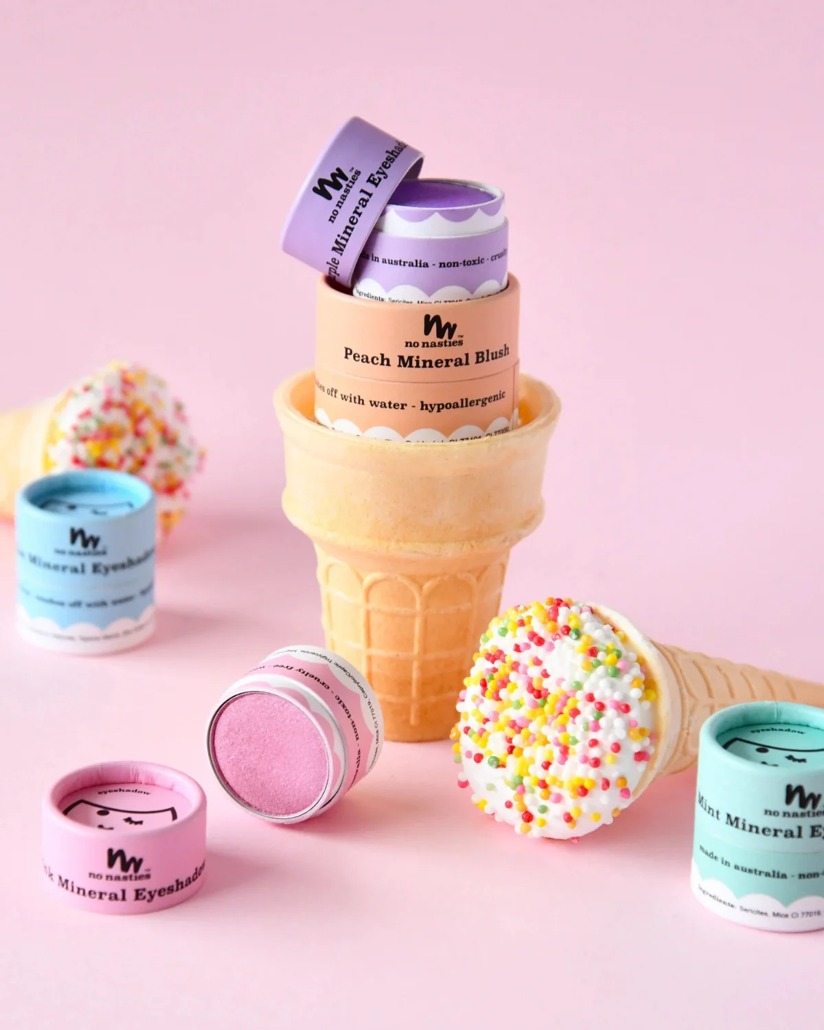 No Nasties natural kids play makeup blush in eco-friendly packaging made with mineral pigments and tapioca starch.