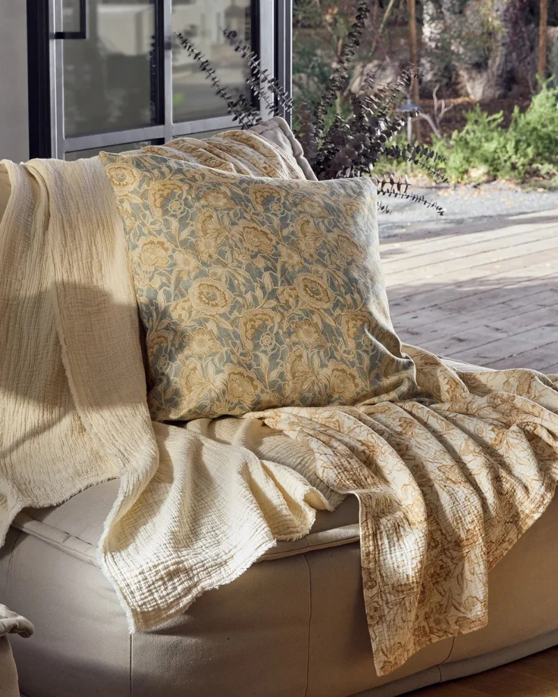 Natural Fiber Throw Blanket