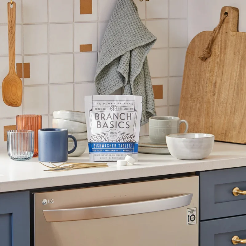 Non-Toxic Cleaning Brands for Pets