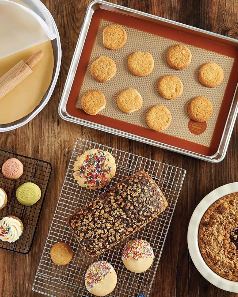 Non-Toxic Silicone Baking Mats