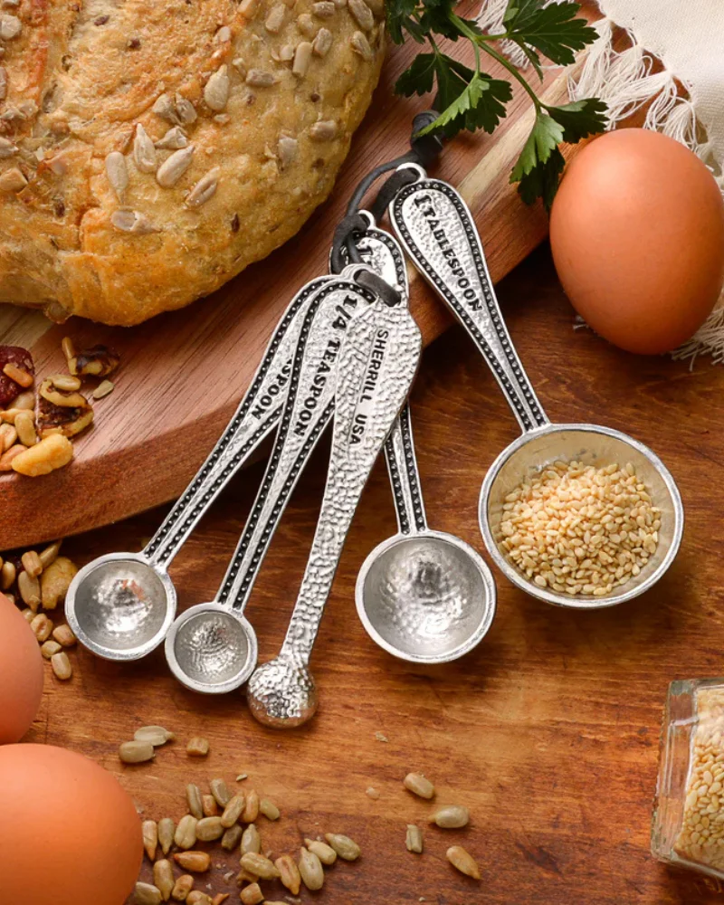 Safe Non-Toxic Measuring Cups