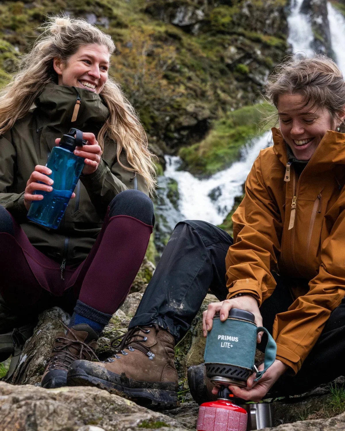 Fjällräven Keb Eco-Shell jacket, a PVC- and PFAS-free outdoor layer for real rain protection.